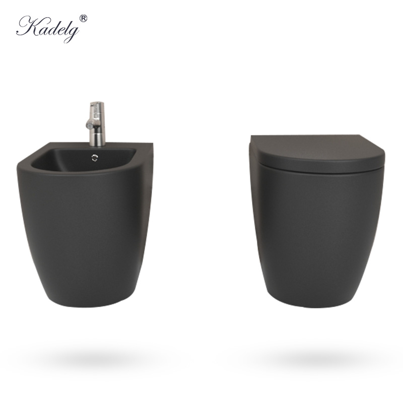 NEW Ceramic Bathroom Elegant Design Italian Toilet Seat